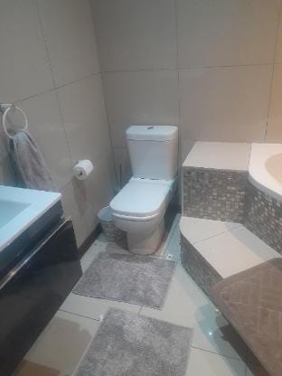 Ike and Carry South Beach BnB Apartment in Durban