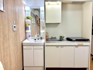 F2-Shibuya center 8mins to ST-Max 5P-乘电车4mins可直达新宿 Apartment in Shibuya