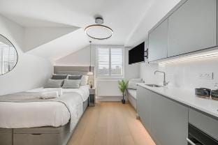 Studio 17 @ OneStay Maida Vale Apartment in City of Westminster