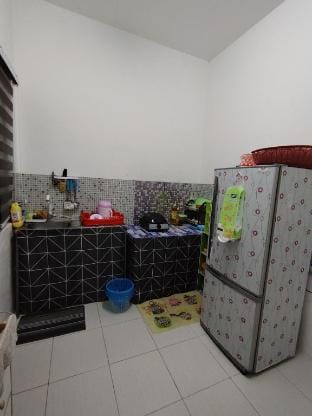 The Poolside Seri Iskandar Apartment Apartment in Perak Tengah District