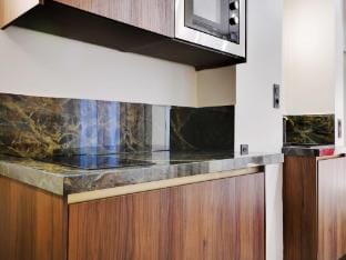 Modern studio - 2P - Place des Vosges Apartment in Paris
