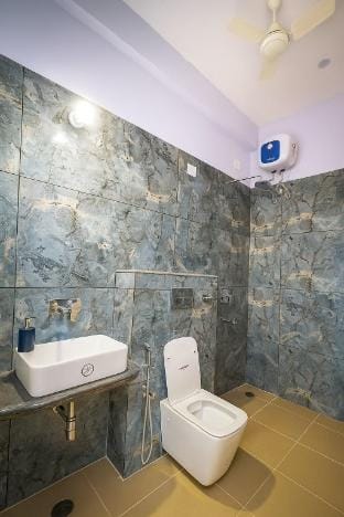 Stunning 2BHK 2Baths Flat| Travel&Work Friendly Apartment in Jaipur