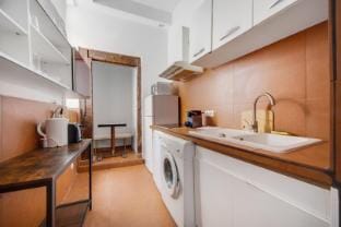 Paris Marais Beaubourg Area Apartment in Paris