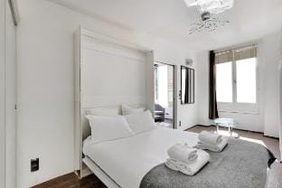 Paris Marais Best Trip MERRI6 Apartment in Paris