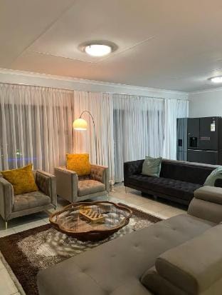 LAGOON BEACH VIEW 2 BEDROOM Apartment in Pretoria