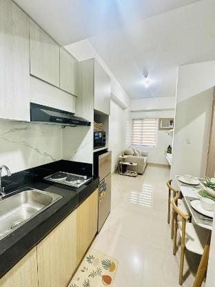 Family Oasis at Leaf with Netflix in Muntinlupa Apartment in Muntinlupa