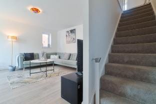 Modern Spacious House w/ En-Suite & Free Parking Vacation rental in City of Canterbury