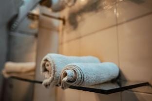 Studio Apartment By Luxury Vibes Stay Vacation rental in New Delhi