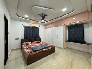“Comfy 1BHK near cricket stadium” Vacation rental in Visakhapatnam