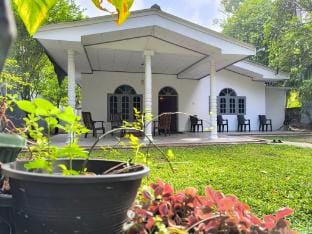 Asiri house Vacation rental in Southern Province
