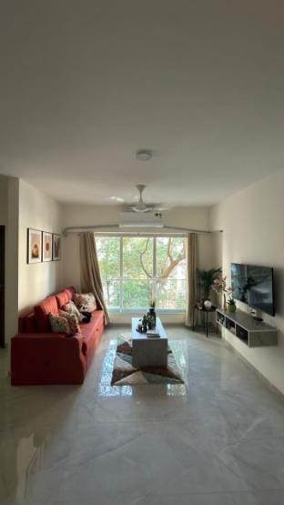 Earthen Escape, 2BHK Apt near Airport & BKC&NMACC Vacation rental in Mumbai