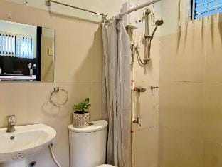 Quiet & Safe Davao Stay | Free Netflix & Parking Vacation rental in Davao City