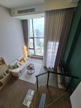 New Ultra Highend Condo @ center BKK BTS 4min walk Vacation rental in Bangkok