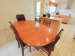 cfamiy 4K04  twinbed bedroom shared house Vacation rental in Brisbane