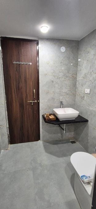 Spacious Private Room with Lounge | Udaipur Vacation rental in Udaipur