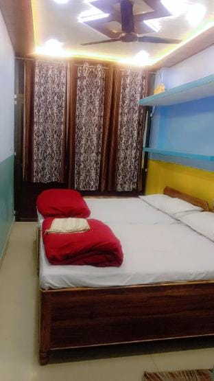 Khushbu guest house  Vacation rental in Varanasi