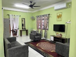 Tok Ma Homestay Vacation rental in Terengganu, Malaysia