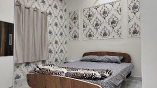 Konain Service Apartment Vacation rental in Mysuru