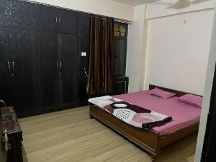 Cozy Private 1 BHK Room in New Patliputra Colony Vacation rental in India