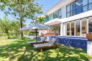 Riverside view 3bedroom pool Vacation rental in Hoa Hai