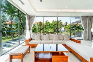 Villa 4Br fresh The Ocean Villas Vacation rental in Hoa Hai