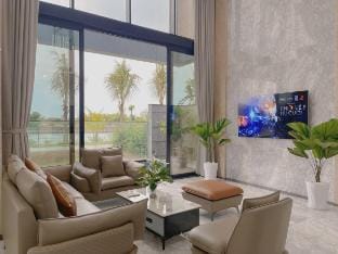 Luxury Oneriver Villas 5Br pool Vacation rental in Hoa Hai