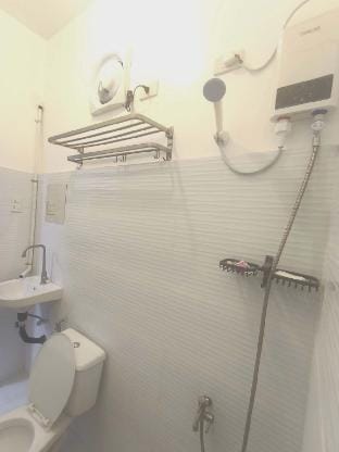 208rm studio type apartment yumi apt near SM clark Vacation rental in Angeles