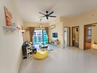 Colorful Your Day~ We are Unique and Special -8pax Vacation rental in Malacca