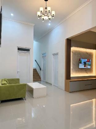 Grace Amor Villa Aesthetic Sentul City Vacation rental in West Java