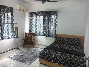 Homestay Teratak HNH Melaka  Vacation rental in Malacca