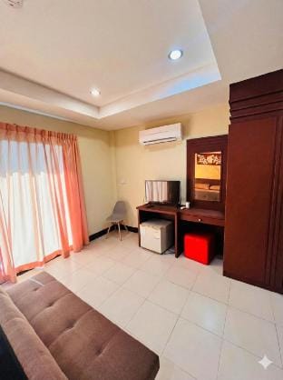 Superior Room Nirvana Inn Vacation rental in Patong