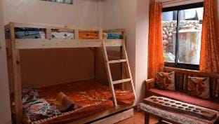 2 BR Affordable Near Town Transient Vacation rental in Baguio