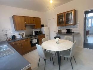 3-Bed House | Near M1 & Meadowhall | Free Parking Vacation rental in Rotherham