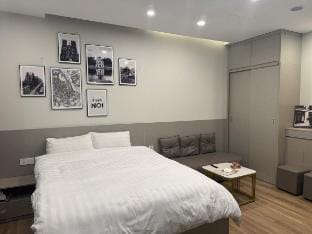 Haku Room 1BR High floor @Ecopark Vacation rental in Vietnam