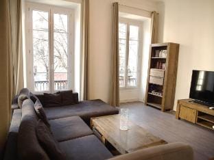 Elegant AC 2BR Flat in Prime Nice Location Vacation rental in Nice