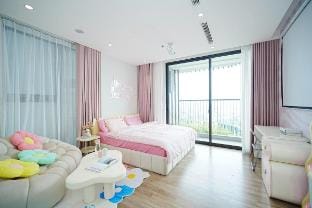 Luxury Apartment 1N1WC at Landmark Onsen Ecopark Vacation rental in Vietnam