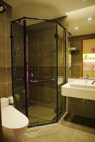 Luxury Apartment 1N1WC at Landmark Onsen Ecopark Vacation rental in Vietnam