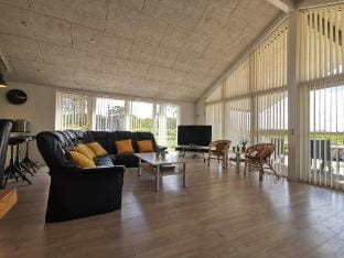 Panoramic Views and Luxurious Comfort on Ls Island Vacation rental in Västra Götaland County
