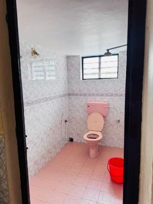 Comfortable apartment top floor 4 mins to kottayam Vacation rental in Kottayam