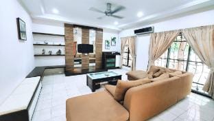 10paxx HotSprings Recovery Stay Vacation rental in Ipoh