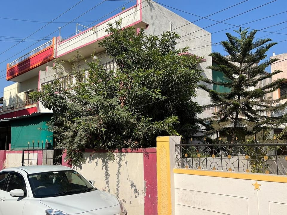 Home Stay - AC Room Vacation rental in Maharashtra