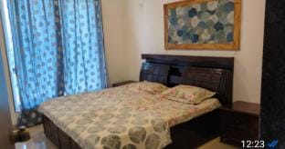Luxurious apptmt with party counter and stay for 6 Vacation rental in Maharashtra