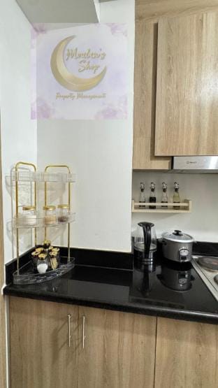 Affordable staycation in Shore 2/w netflix Vacation rental in Pasay