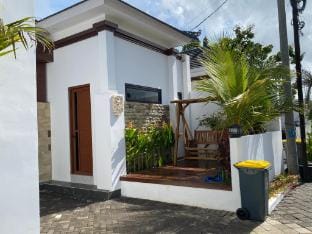 Badung Villa 4 Vacation rental in Kuta Selatan