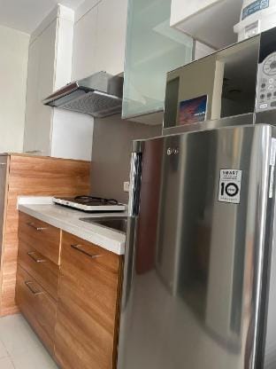 Comfy Studio for 2 @ Sunshine100. Fully equipped Vacation rental in Mandaluyong