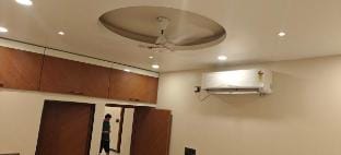 Nandi Niwas I Elegant Room I Luxury Stay Vacation rental in Varanasi