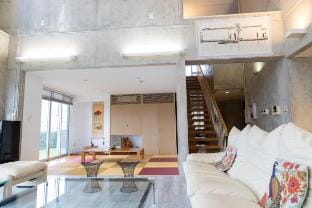 Urban View Villa/1日1組限定/丸々貸し切り/サウナ/ジャグジー/デザイナーズヴィラ Vacation rental in Naha