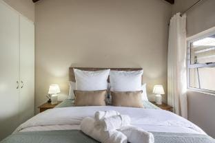 40 On Trotter  The Coral Shack  UNIT 22 Vacation rental in Knysna