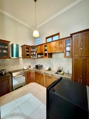 Quiet Family Stay | Kids Friendly | Homey Vacation rental in Yogyakarta