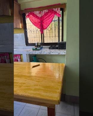 Gawis 1 H - Ezra Vacation rental in Baguio